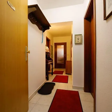 Apartment Momo *
